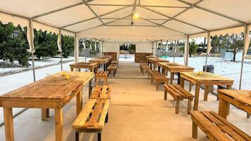 Classic House, 4 Bedrooms | Outdoor dining