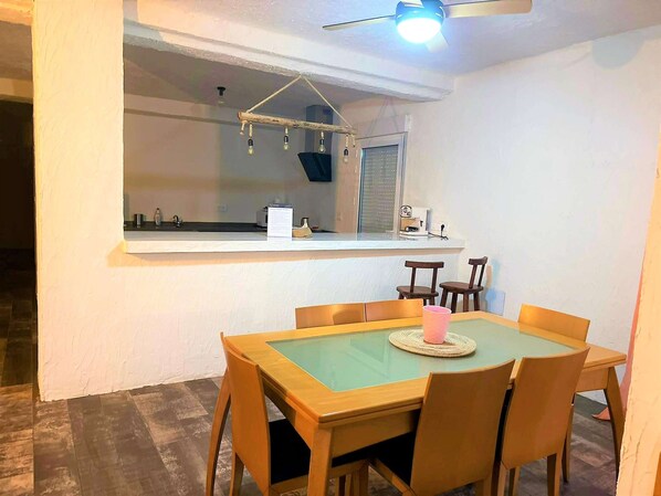 Dining - Spacious Holiday Home in Cartagena With Private Pool (Cartagena)
