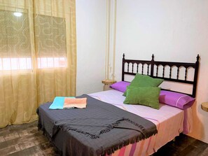 3 bedrooms, individually furnished, bed sheets - Spacious Holiday Home in Cartagena With Private Pool (Cartagena)