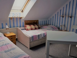 2 bedrooms, individually furnished, bed sheets