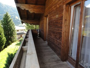 Balcony - Private Chalet in Grossarl With Sauna and Beautiful View (Grossarl)