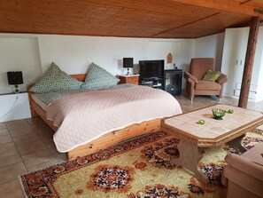 Fireplace - Gemutliche Ferienwohnung in Kaifenheim (Kaifenheim)