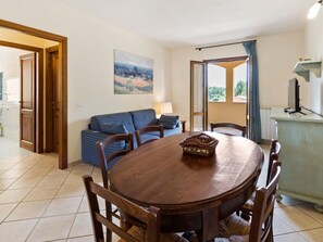 Comfort Apartment, 3 Bedrooms | Living room - Gorgeous Holiday Home in Sorano With Swimming Pool (Sorano)