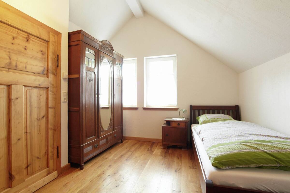 2 habitaciones y ropa de cama