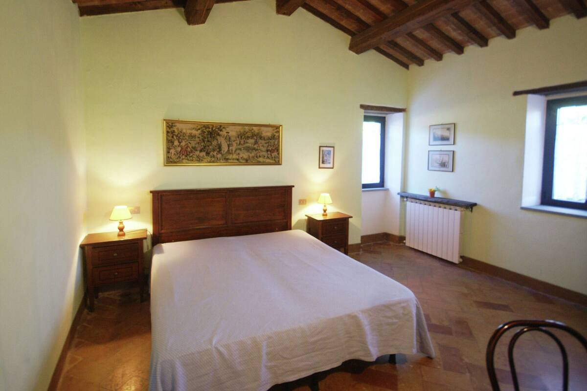 Comfort House, 2 Bedrooms | 5 bedrooms, individually furnished, bed sheets