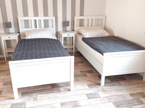 Klassiek appartement, 1 slaapkamer | 2 slaapkamers, beddengoed