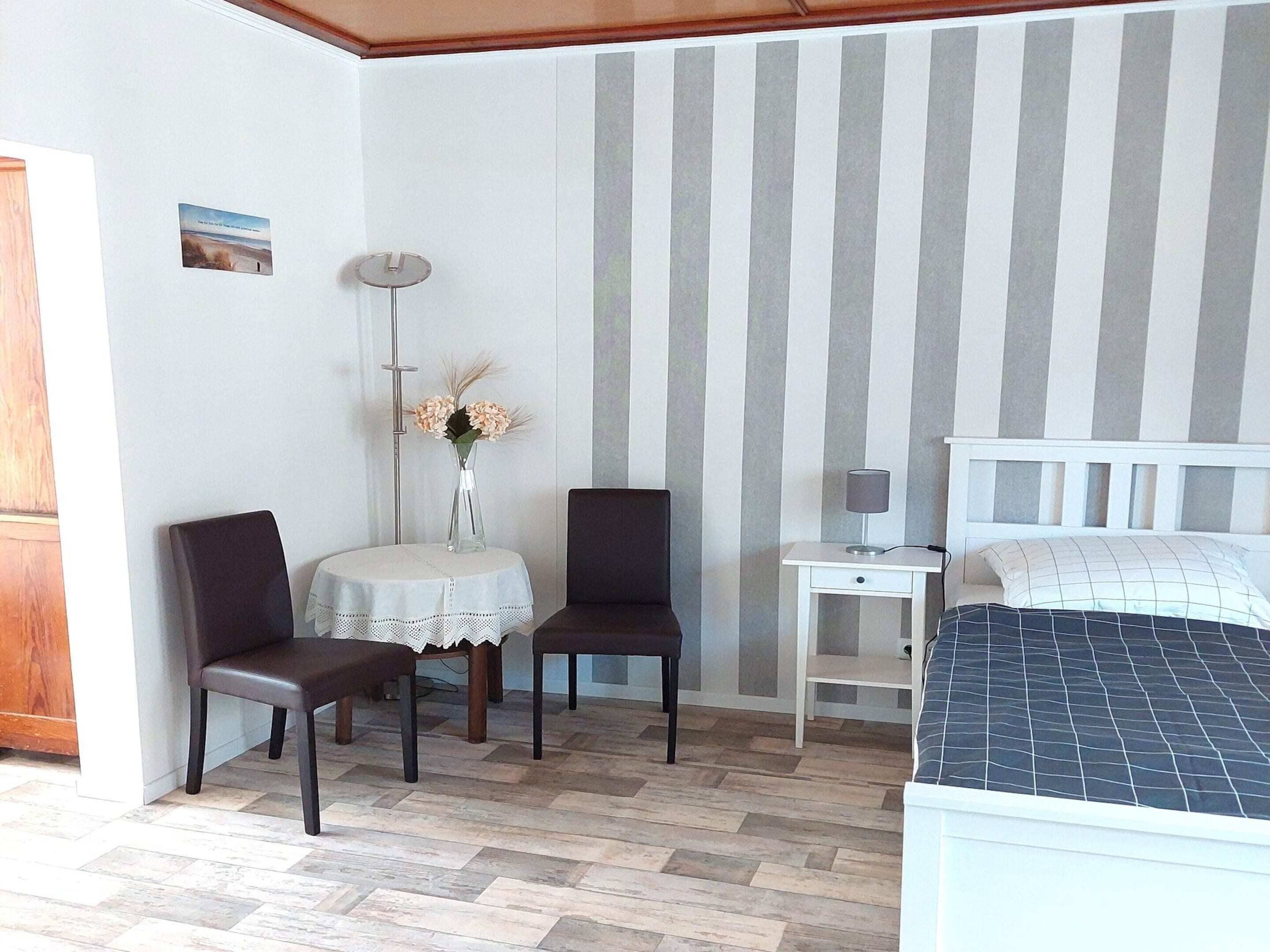 Classic Apartment, 1 Bedroom | 2 bedrooms, bed sheets