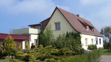 Comfort Apartment, 2 Bedrooms | Exterior
