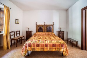 3 bedrooms, individually furnished, bed sheets