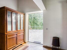 Classic House, 2 Bedrooms | Private kitchen | Fridge