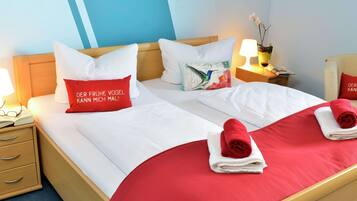 4 bedrooms, individually furnished, bed sheets