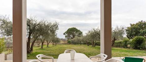 Comfort Apartment, 3 Bedrooms | Balcony