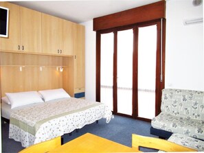 3 chambres, draps fournis