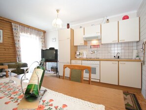 Classic Apartment, 2 Bedrooms | Private kitchen - Modern Apartment With Garden Near the Petzen ski Area in Eberndorf / Carinthia (Eberndorf)