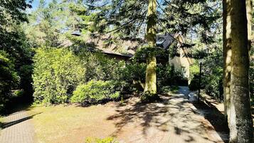 Classic Villa, 6 Bedrooms | Exterior