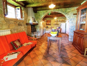 Classic House, 5 Bedrooms | Living room | Fireplace - Alluring Farmhouse in Ortignano With Swimming Pool (Ortignano Raggiolo)