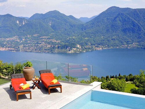 Spacious Villa in Premeno With Private Swimming Pool