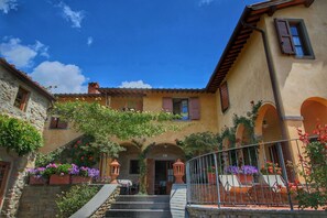 Classic House, 3 Bedrooms | Bahagian luar
