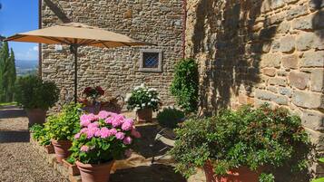 Classic House, 3 Bedrooms | Balcony