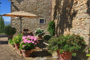 Classic House, 3 Bedrooms | Balcony