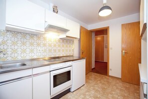 Appartamento Classic, 2 camere da letto | Cucina privata | Frigorifero, forno, seggiolone