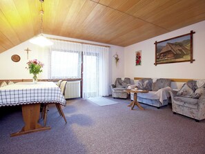 Appartement Confort, 3 chambres | Salle de séjour