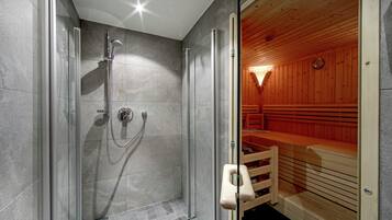 Classic-Apartment, 3 Schlafzimmer | Sauna