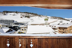 Classic Apartment, 3 Bedrooms | View from property - Luxurious Apartment With Sauna, Garage, Roof Terrace (Gerlos)