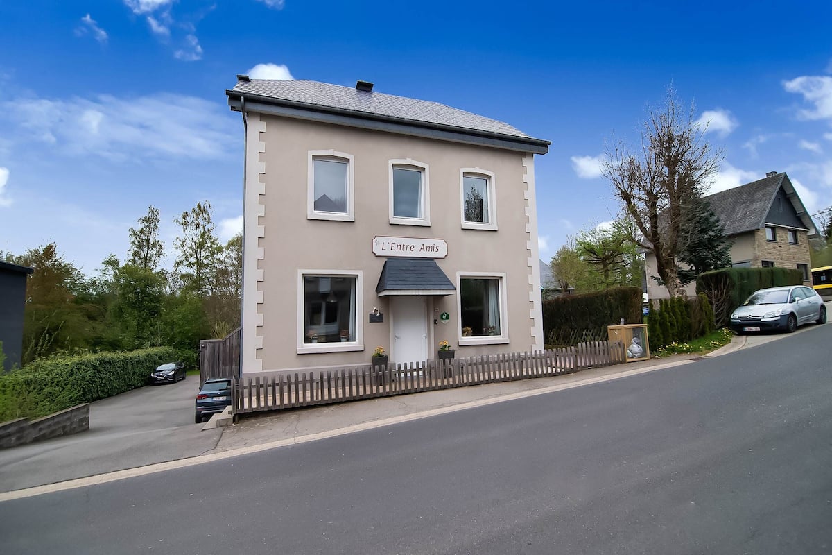Maison Confort, plusieurs chambres | Extérieur