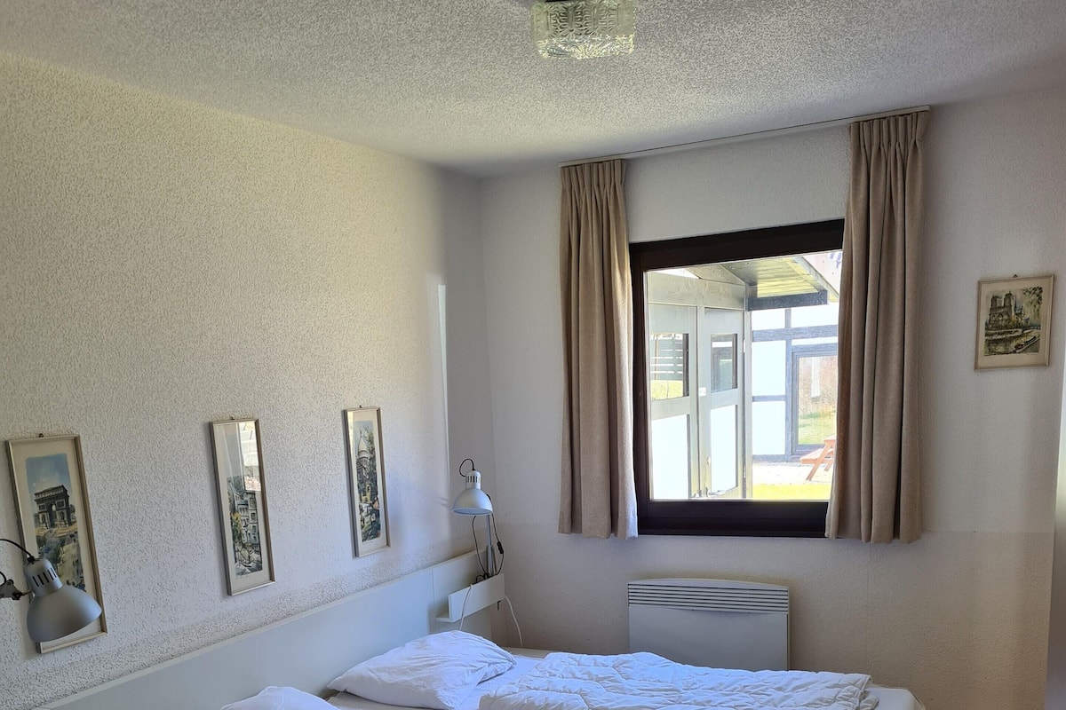 Classic House, 5 Bedrooms | 6 bedrooms, individually furnished, bed sheets