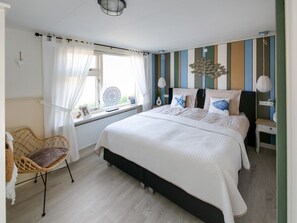 Classic-Haus, 2 Schlafzimmer | 3 Schlafzimmer, individuell eingerichtet, Bettwäsche