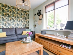 Classic-Apartment, 2 Schlafzimmer | Wohnzimmer