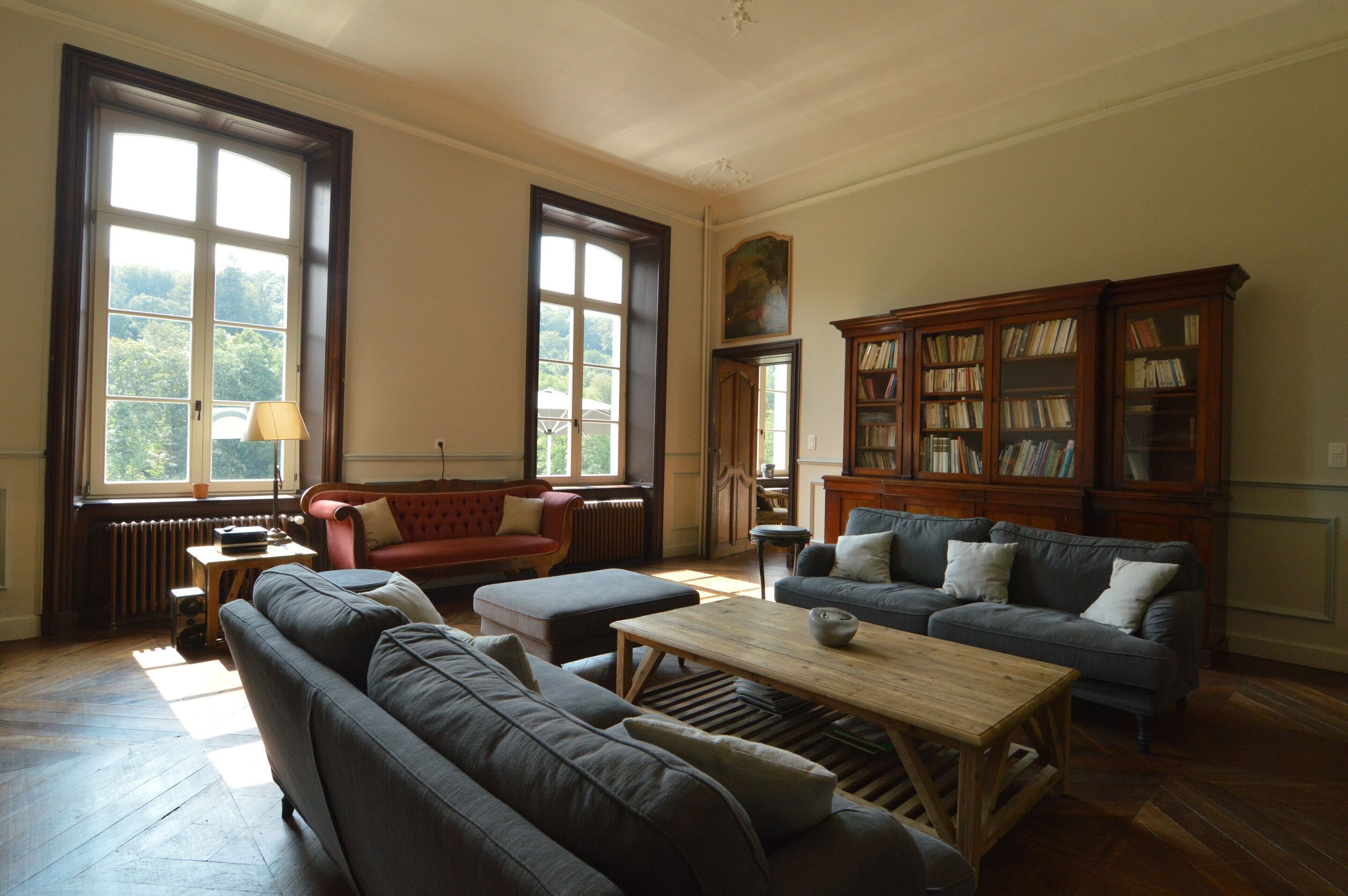 Comfort House, Multiple Bedrooms | Living room