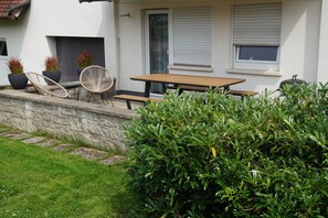 Departamento Confort, 3 habitaciones | Balcón
