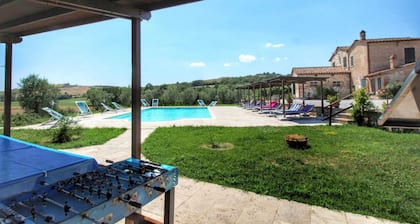 Lovely Farmhouse in Asciano With Swimming Pool