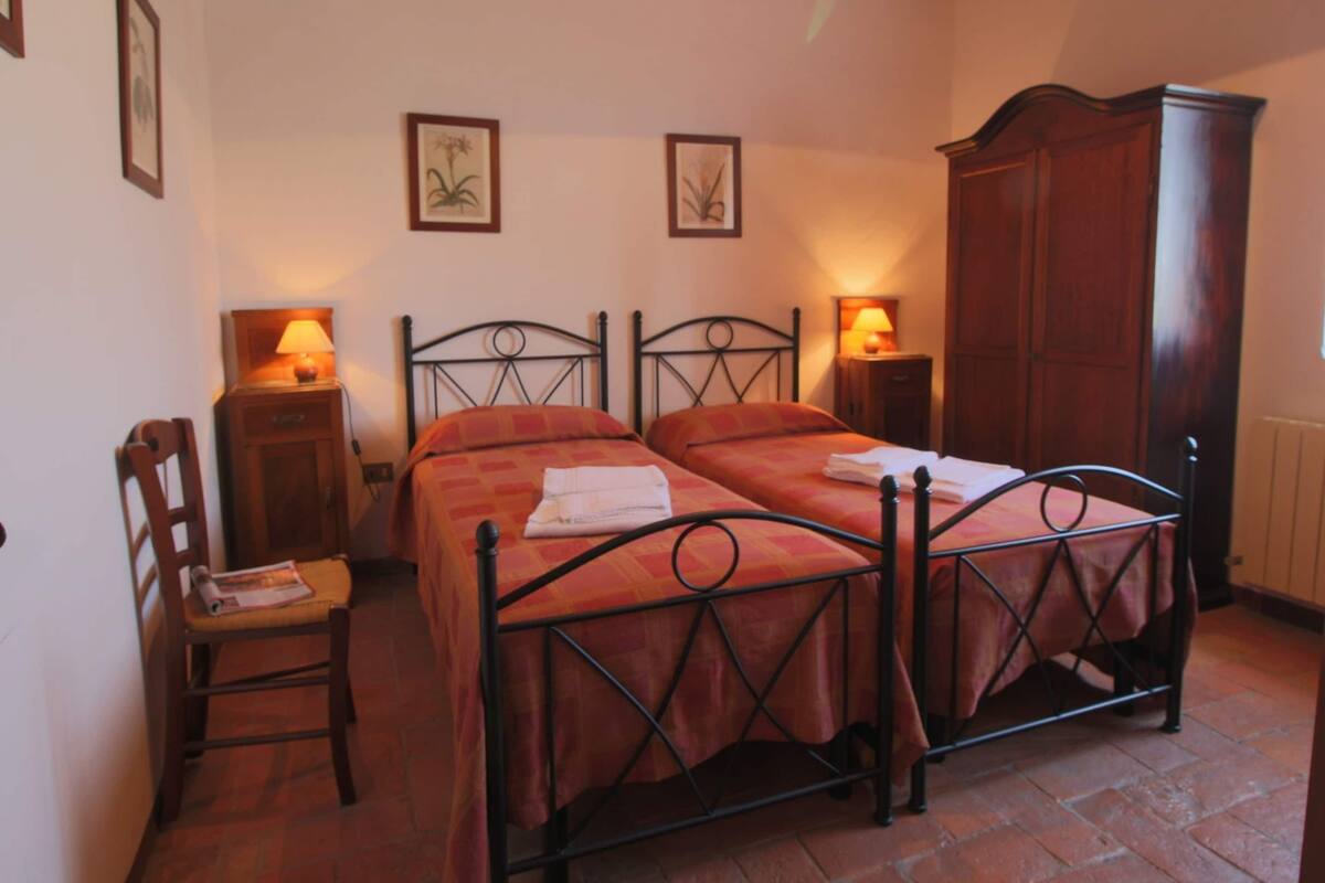 Casa Classic, 4 camere da letto | 6 camere, con arredamento individuale, lenzuola