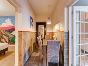Deluxe Apartment, 2 Bedrooms | Dining - Cosy Apartment in Sint Maartensbrug Near the Beaches (Sint Maartensbrug)