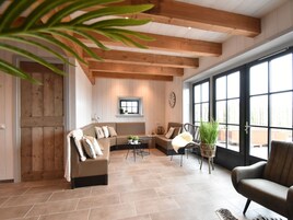 舒适独立别墅, 5 间卧室 | 客厅