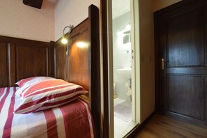 15 bedrooms, individually furnished