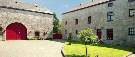 Extérieur