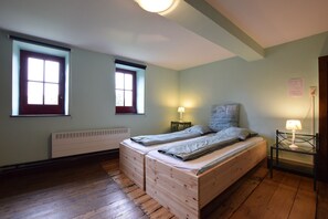 15 bedrooms, individually furnished - Luxury Holiday Home in Melreux-hotton With Sauna (Hotton)