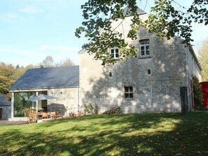 Classic House, 5 Bedrooms | Exterior - Gite With Swimming Pool Situated in Wonderful Castle Grounds in Gesves (Gesves)