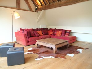 Maison Classique, 5 chambres | Salle de jeux