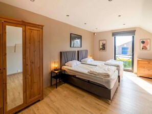 Classic Villa, Multiple Bedrooms