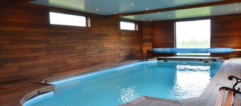 Delightful Villa in Sourbrodt With Swimming Pool, Terrace