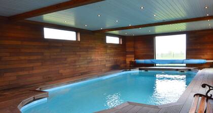 Delightful Villa in Sourbrodt With Swimming Pool, Terrace