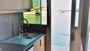 Classic Mobile Home, 4 Bedrooms | Private kitchen | Fridge, microwave, oven, dishwasher