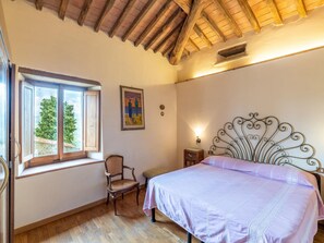 Deluxe-Haus, 2 Schlafzimmer | 10 Schlafzimmer, individuell eingerichtet, Bettwäsche