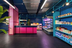 Free daily continental breakfast - CX Milan NoM (Novate Milanese)