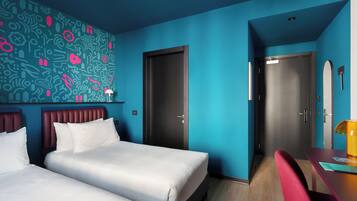 Chambre Double ou avec lits jumeaux | Literie de qualité supérieure, coffres-forts dans les chambres, bureau